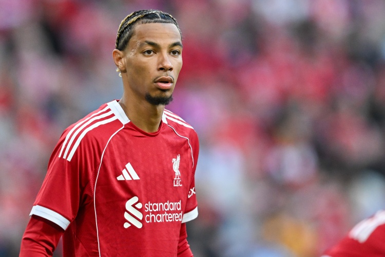 ewc电竞世界杯官网-赖特：如果埃基蒂克保持终结能力，我相信他会在利物浦取得成功