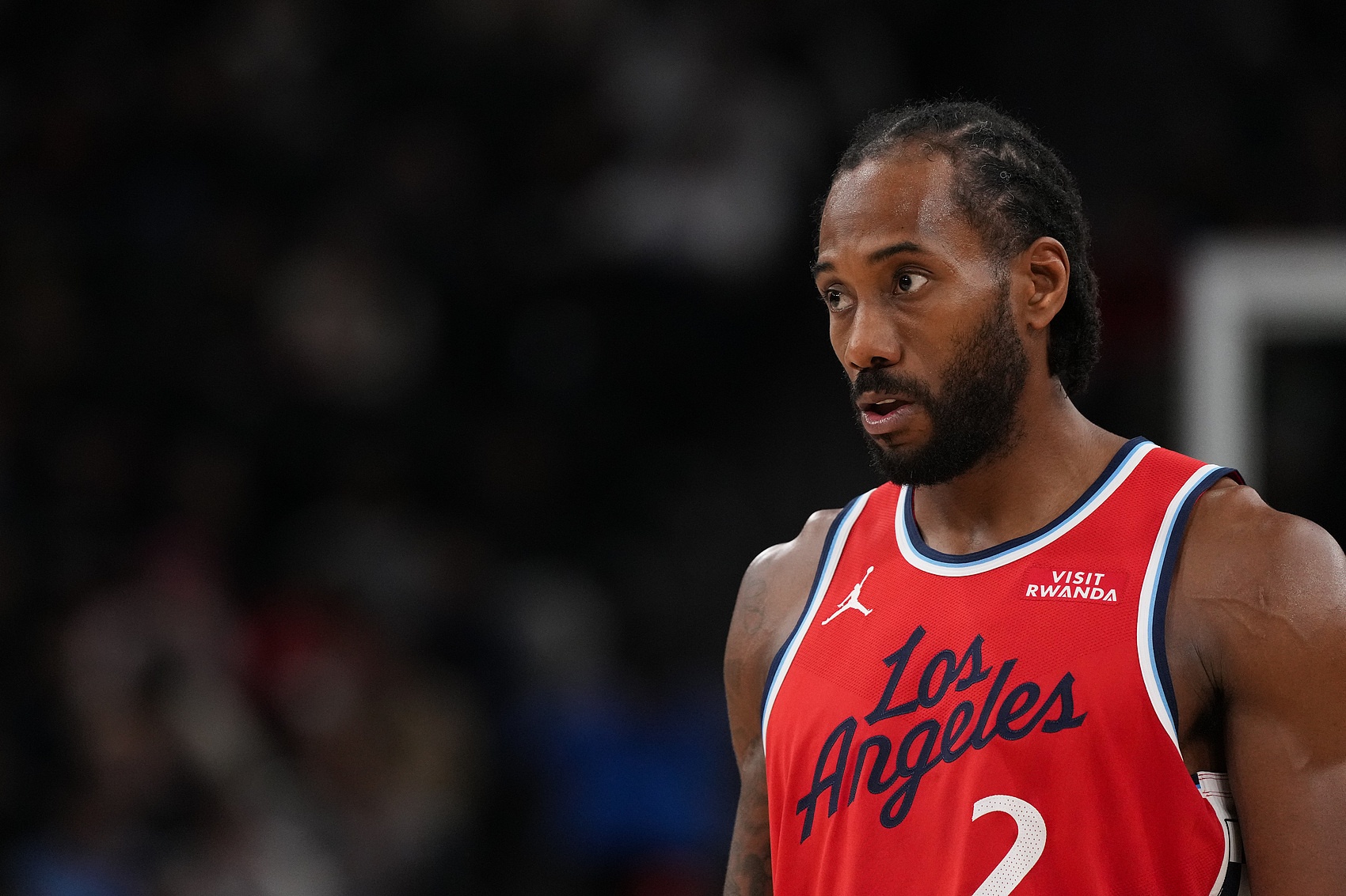 杀戮机器！伦纳德25年12月1日至今共砍下560分 同期联盟最多