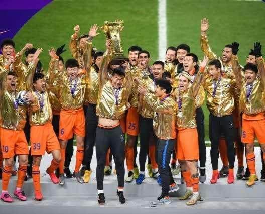 电竞世界杯-泰山连签强援成夺冠热门？中后场太强 LEO却成变数